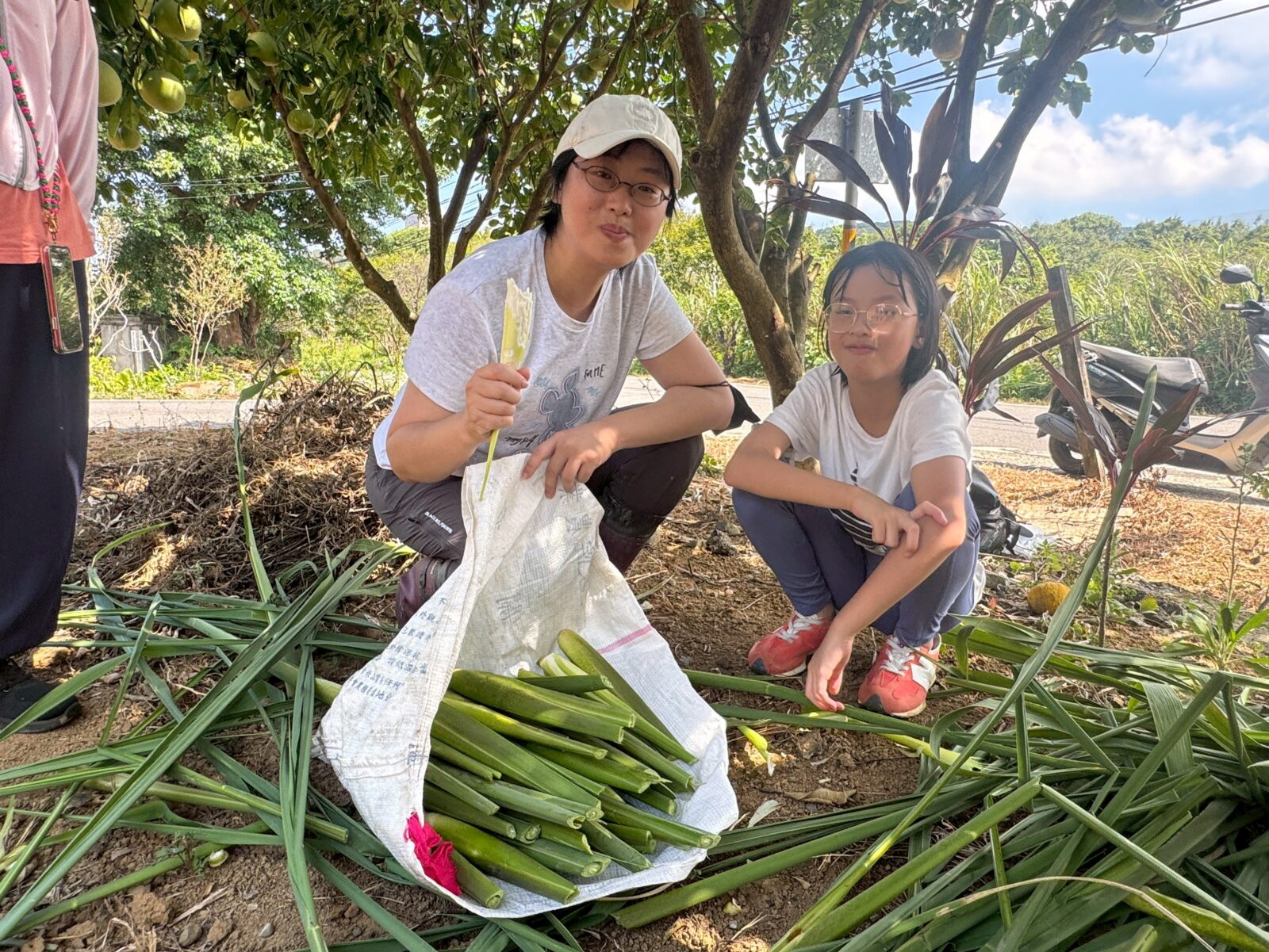 LINE_ALBUM_20251004茭白筍遊程_251008_300